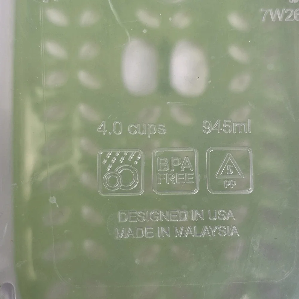 Rubbermaid freshworks produce